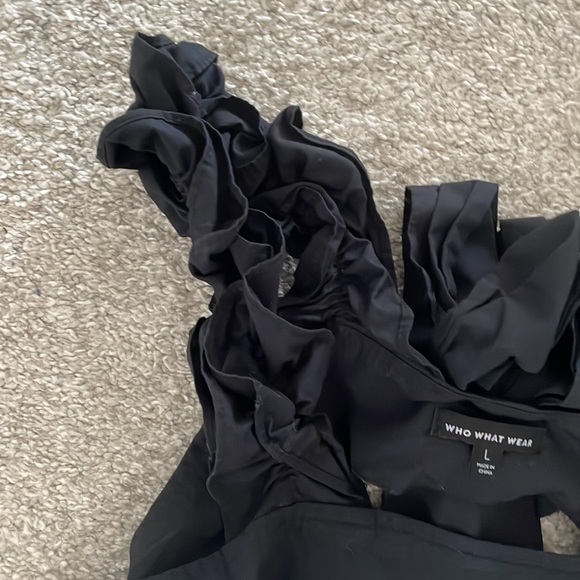 Who What Wear Open Back Mini Dress - Picture 3 of 5